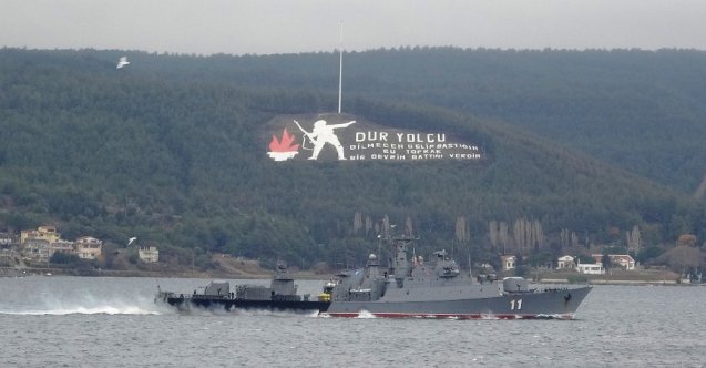 Bulgar savaş gemisi ‘Smeli’ Çanakkale Boğazı’ndan geçti