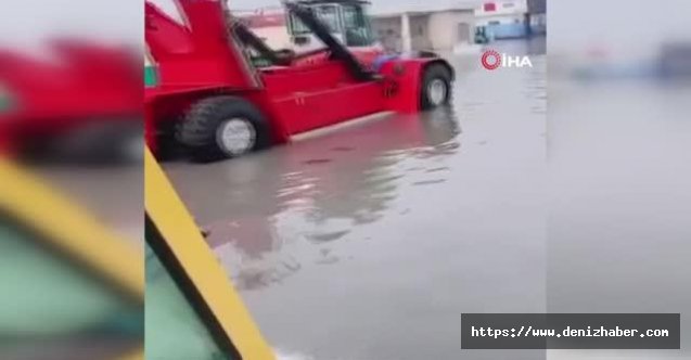 Irak’taki Um Kasr Limanı sular altında kaldı