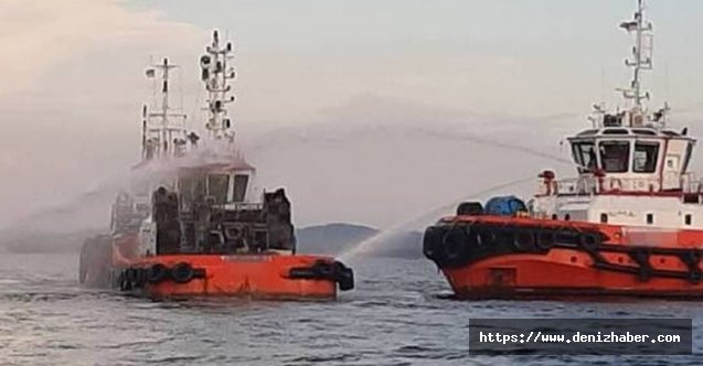 Malacca Boğazı'nda römorkör alev alev yandı!