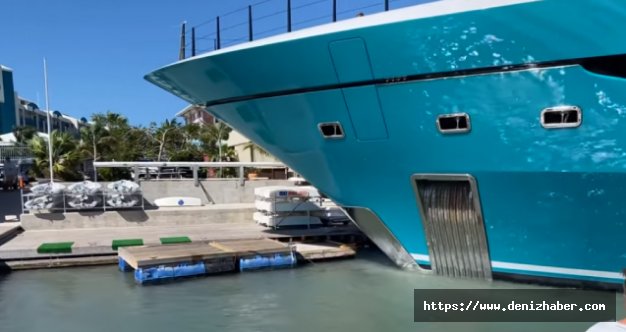 Milyonlarca dolarlık mega yat iskeleye bodoslama çarptı! (Video)