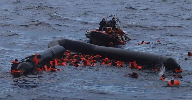 Cibuti'de göçmenleri taşıyan tekne alabora oldu: 34 ölü!