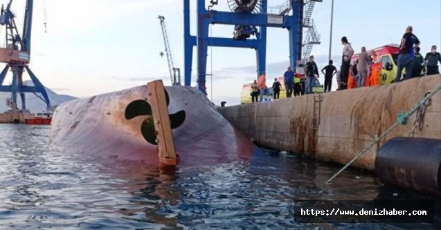 MV Nazmiye Ana  Castellon Limanı&#039;nda Alabora Oldu