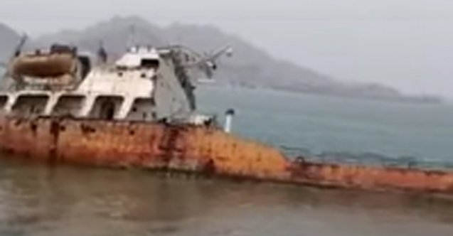 Aden açıklarında batan tankerin görüntüleri çıktı: Petrol sızıntısı panik yarattı! (Video)
