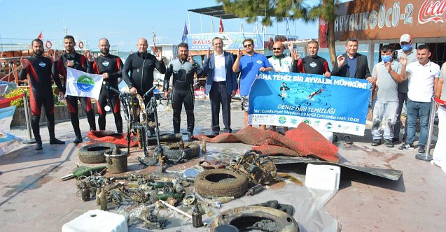 Balıkesir&#039;de deniz dibi temizliği!