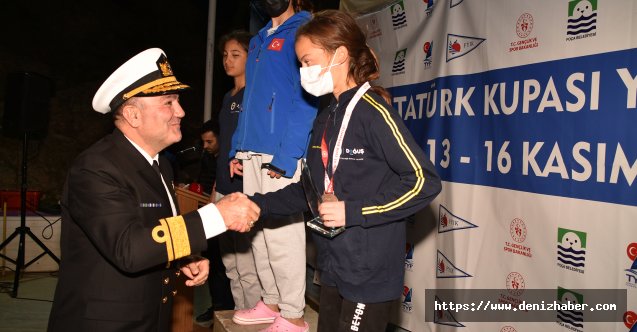 Atatürk Kupası Yelken Yarışları Ödülleri Verildi