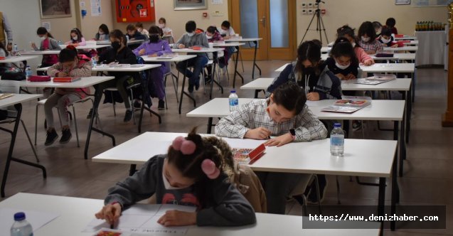 Minik eller "Tekirdağ ve Deniz" için buluştu