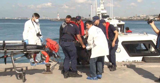 Kadıköy'de denize düştü, cansız bedeni kıyıya çıkarıldı