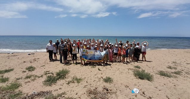 Lider çocuklar, denize balık bıraktı