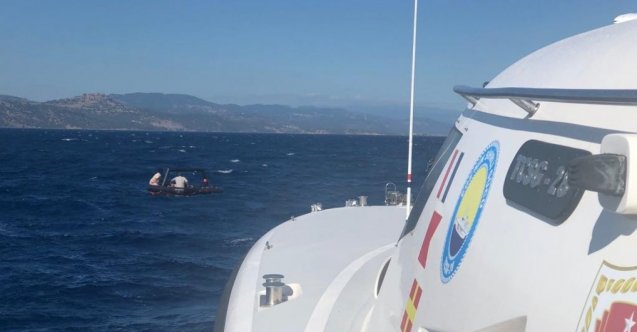Çanakkale açıklarında 13 düzensiz göçmen kurtarıldı