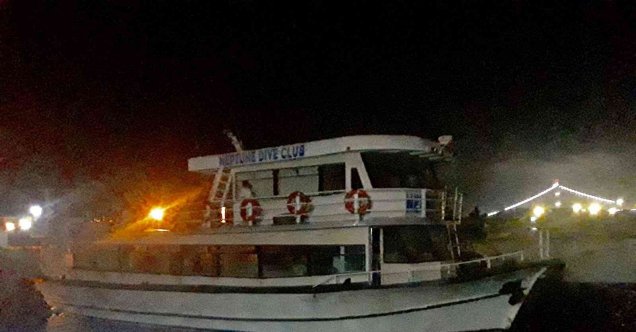 Çanakkale Boğazı’nda arızalanan tekne kurtarıldı