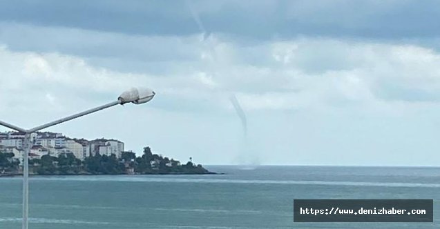 Deniz üzerinde korkutan hortum