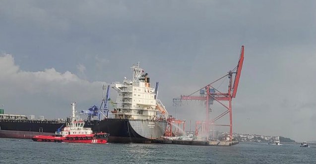 Haydarpaşa Limanı'nda konteynerde yangın çıktı