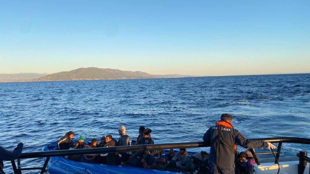 Ege Denizi açıklarında göçmen hareketliliği: 153 göçmen yakalandı, 68 göçmen kurtarıldı