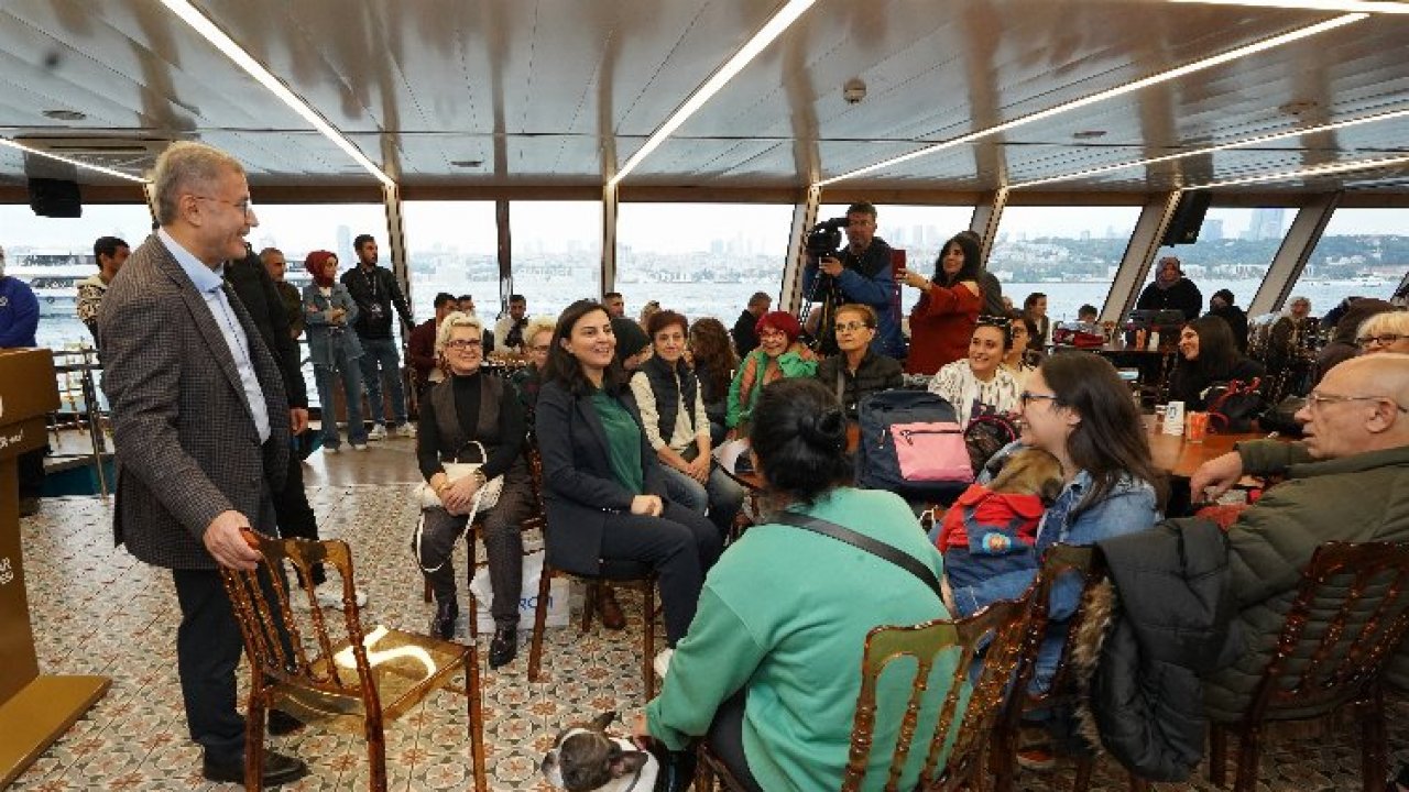 İstanbul Üsküdar&#039;da minik dostlara Boğaz turu