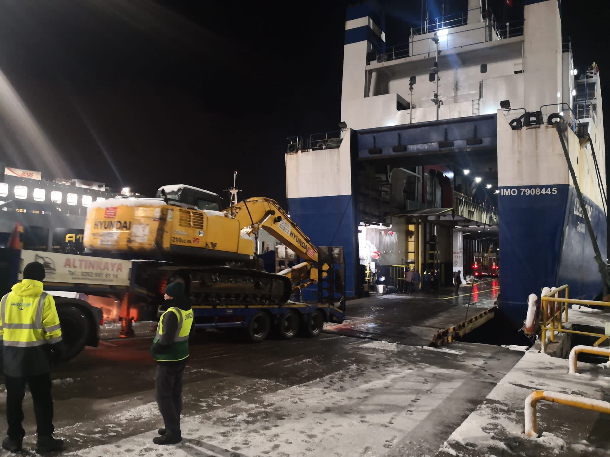 İstanbul N Gemisi ve Lider İlyas Gemisi İskenderun&#039;a Doğru Yola Çıktı