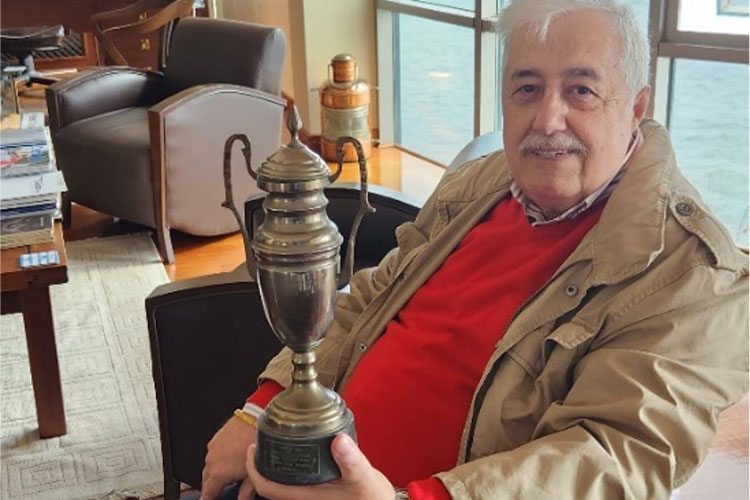 Çifte Filika Yarışları kupası, İlkfer Denizcilik Müzesi’nde yerini aldı