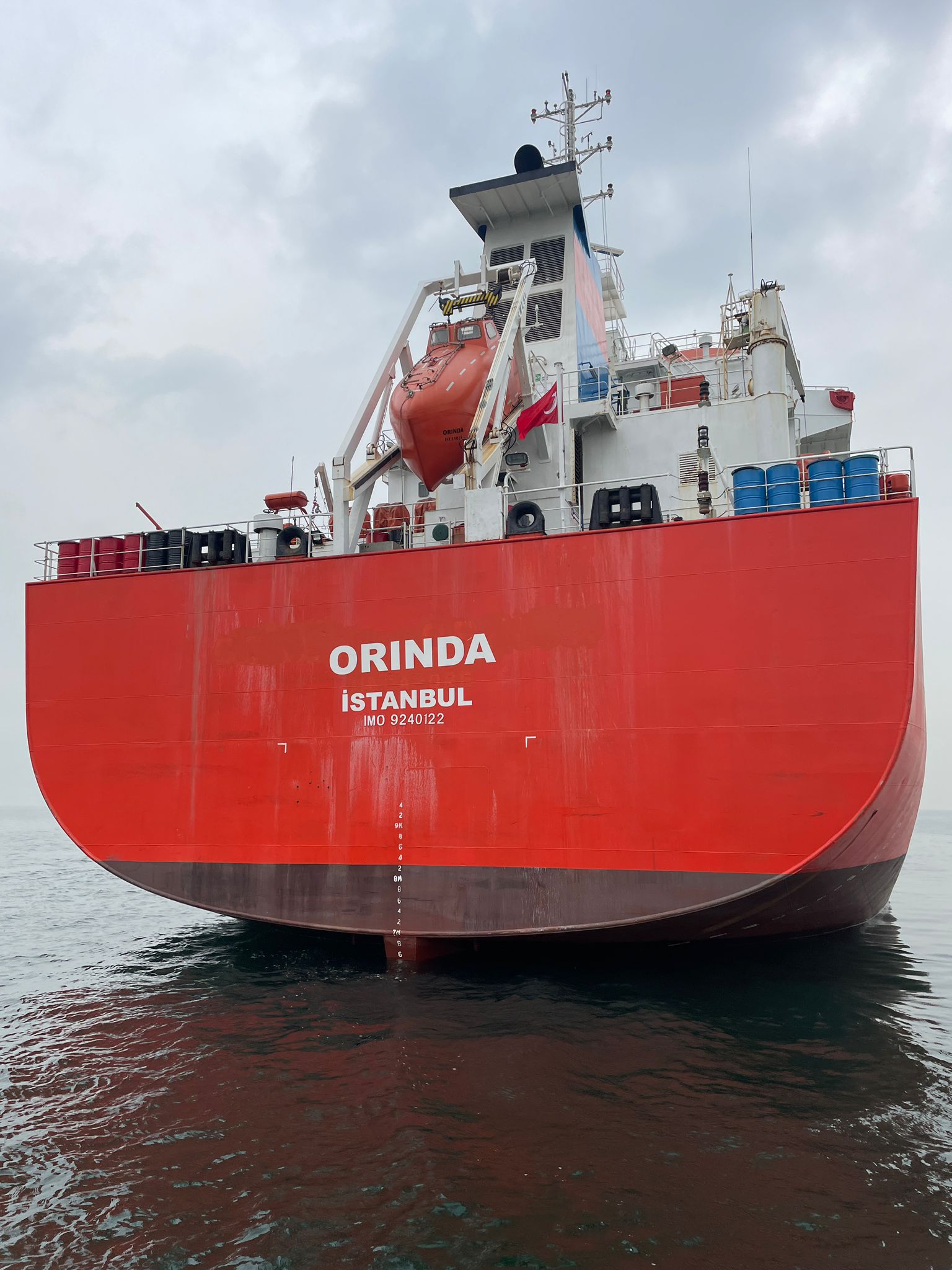 Orinda Denizcilik, gemisine Türk Bayrağı çekti