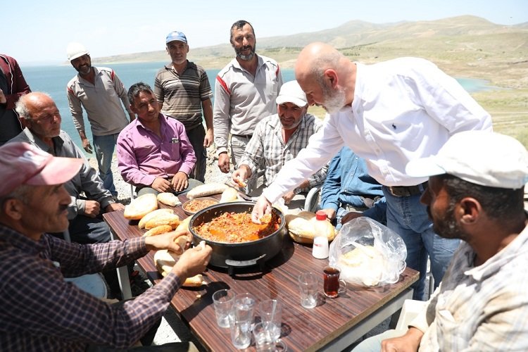 Kayseri&#039;nin denizi Kuşçu&#039;ya kano ve yelken tesisi