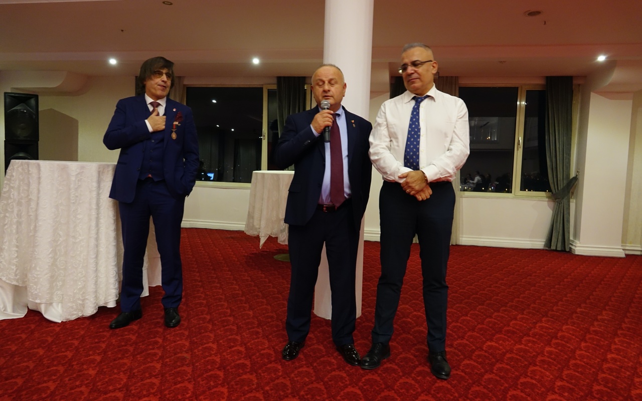 resize_YDO 40. yıl 1983 mezunları22