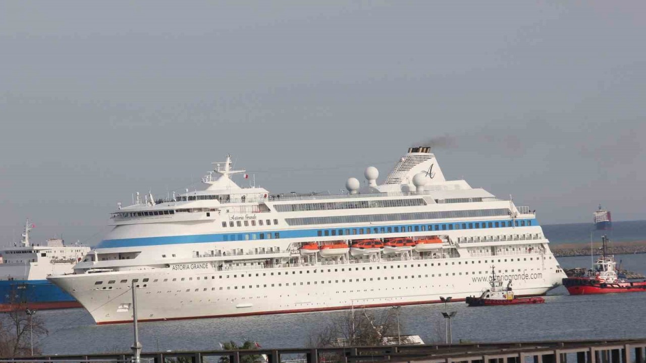 Kruvaziyer gemi 7. kez Samsun’da