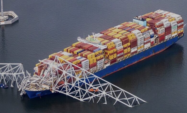 Baltimore köprüsünün enkazını kaldırma çalışmaları başladı