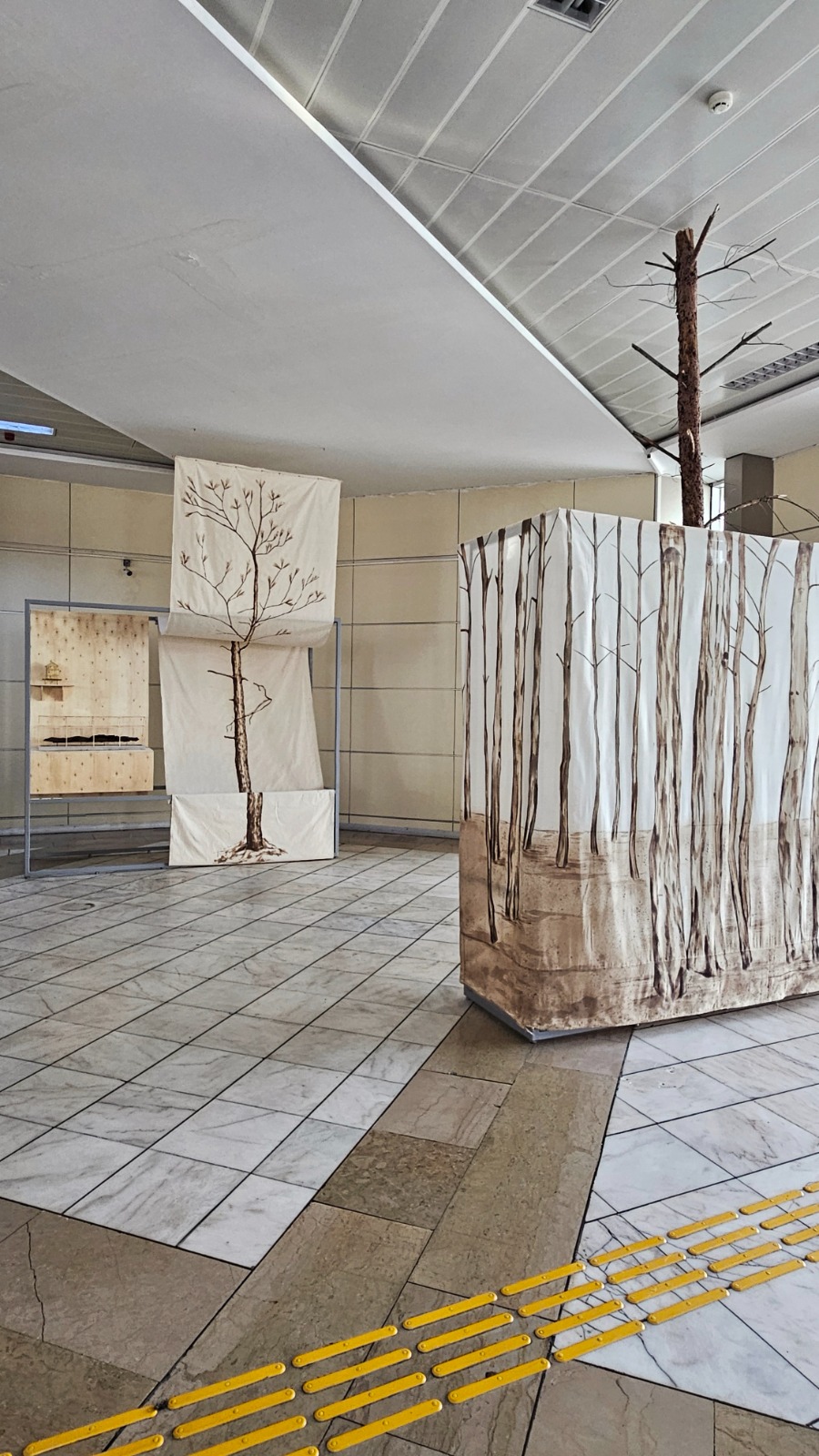 İzdeniz, İskele Sergileri 