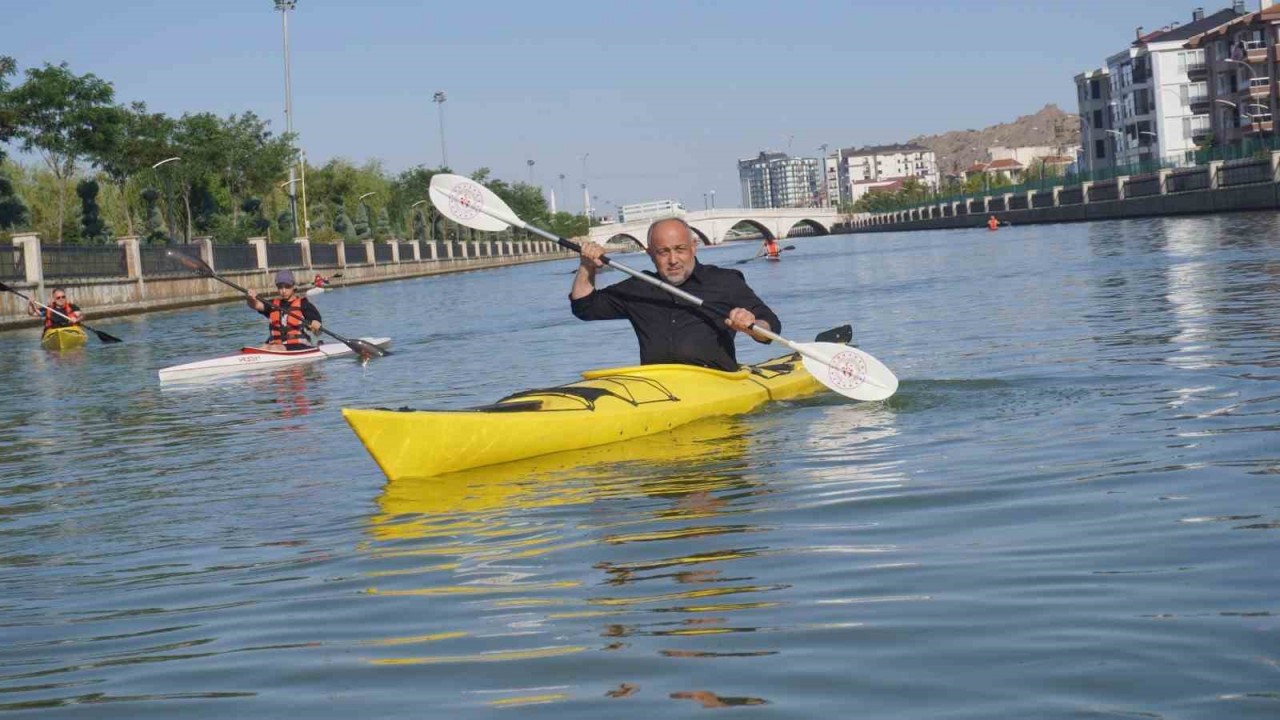 Afyonkarahisarlı kanocular Türkiye Kupası’na hazırlanıyor