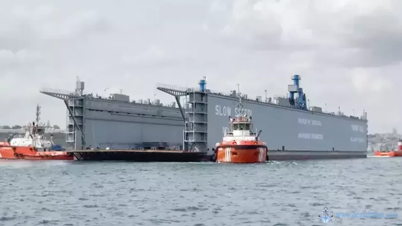 İstanbul Boğazı&#039;nda Gemi Trafiği Yeniden Açıldı