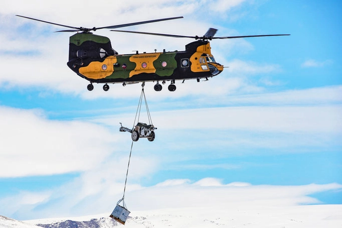 Denizli&#039;ye helikopter görevlendirildi... Milli Savunma&#039;dan Denizli&#039;ye destek