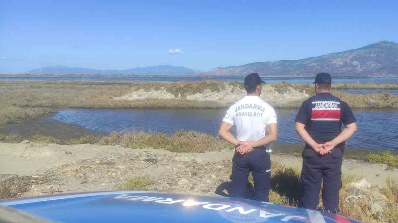 Jandarma ekiplerinden kıyı kontrol denetimi