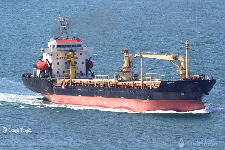 FG SEVIL&#039;in makine dairesinde yangın çıktı