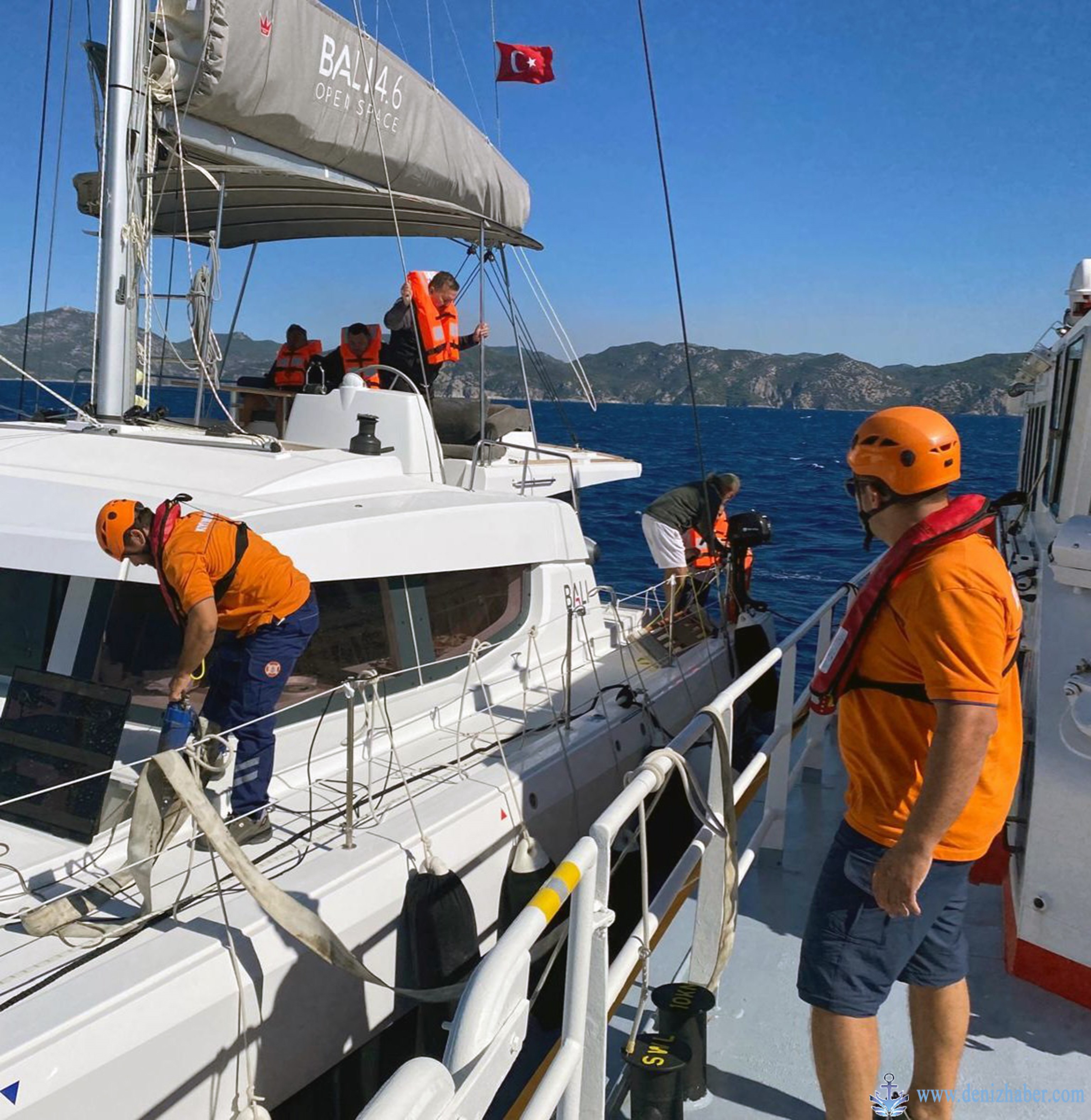 Tekne su aldı, KEGM ekipleri yardıma gitti