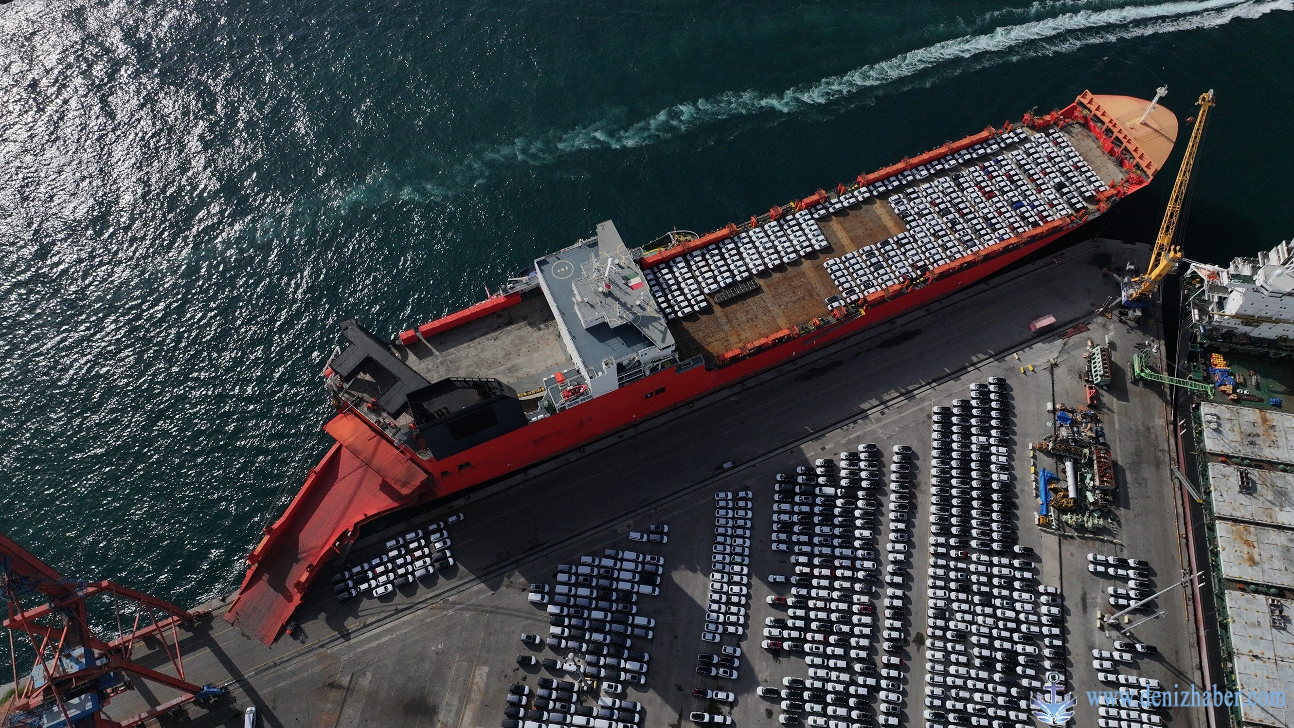 Erkport, Yalova Limanı’nda 8000 araçlık otomotiv terminali ve PDI  kurdu.