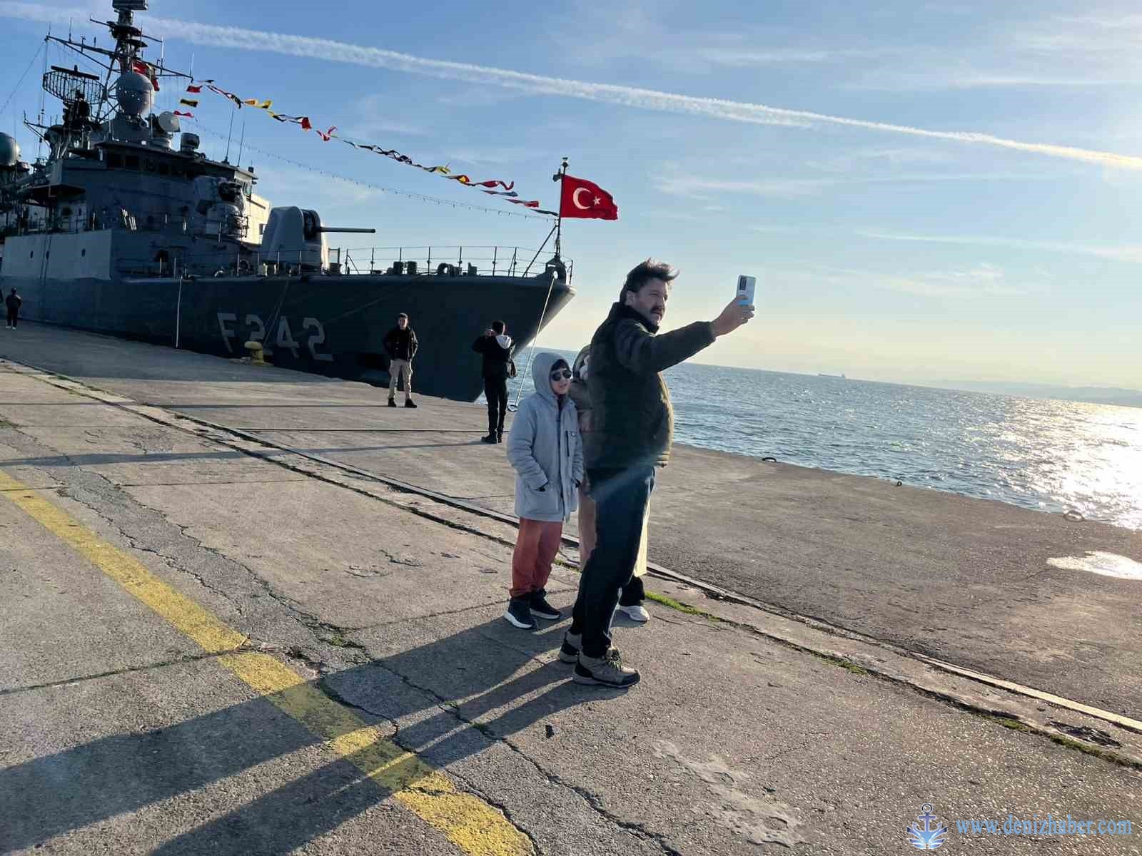 Sinop&#039;ta, TCG Fatih’e ziyaretçi akını!