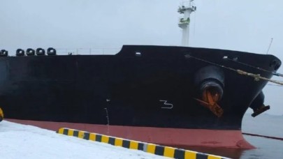 Rusya’nın Ust-Luga Limanı’nda Akaryakıt Tankerinde patlama!