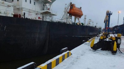 Rusya'da Türk armatöre ait tankerde esrarengiz patlama