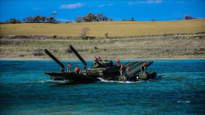 MSB'nin "Durgun Sulardan Geçiş Eğitimi" yapıldı!