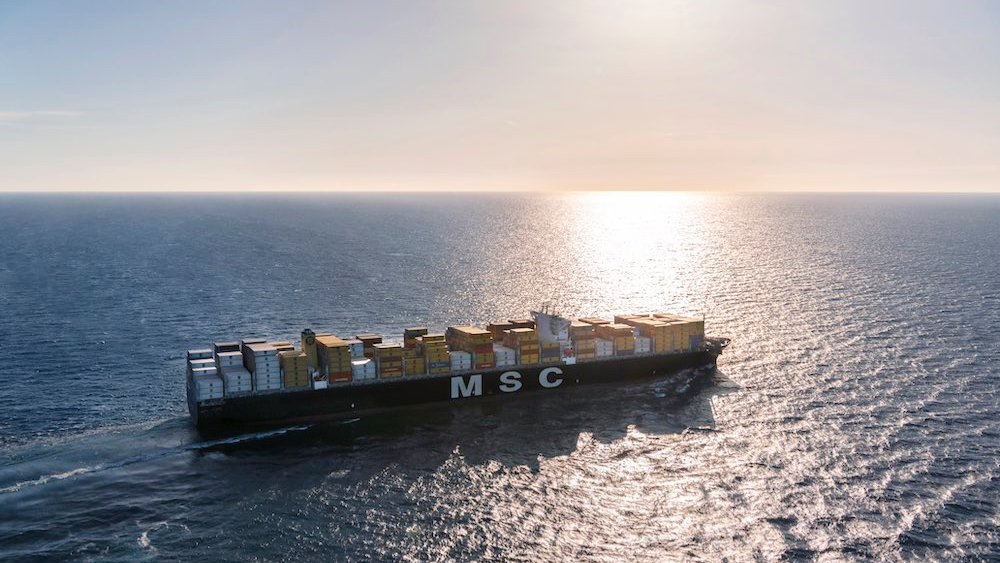 MSC, megamax gemilerini Asya – Kuzey Avrupa hattından  çekiyor.