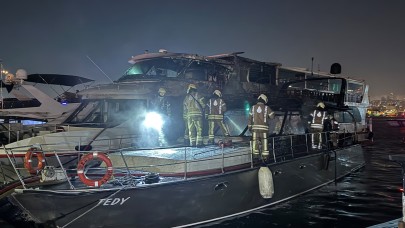 2 teknede çıkan yangın paniğe neden oldu