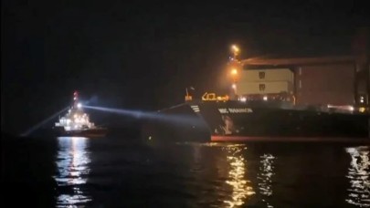 Yeşilköy'de karaya oturan MSC RHIANNON kurtarıldı