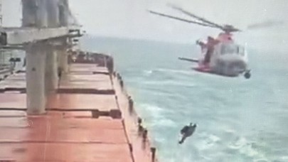 Cezayir Açıklarında Türk Denizcinin Tıbbi Tahliyesi Yapıldı