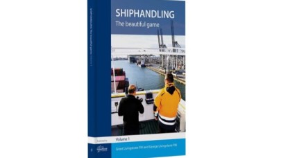 Pilot İkizler, Gemi Manevra Sanatı Üzerine Kitap Yayınladı