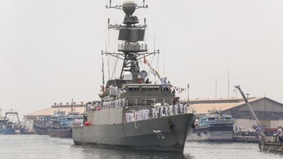 İran Donanması Kızıldeniz'den Çekildi