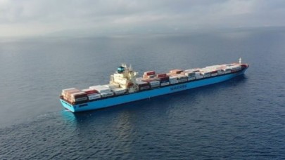 Maersk gemisinde patlama: 3 yaralı, gemi sürükleniyor