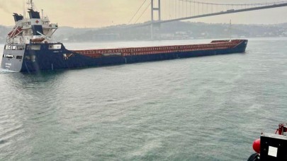 AZOV FORWARD İstanbul Boğazında arızalandı