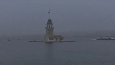 Harem çevresinde arızalanan tekne kurtarıldı