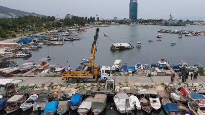 İzmir’de Atıl Deniz Araçlarına Temizlik Operasyonu