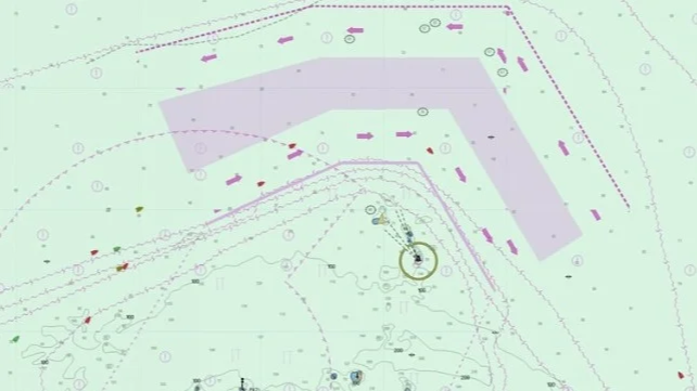 Nakliye Hürmüz Boğazı&#039;nı Kullanmaya Devam Ediyor
