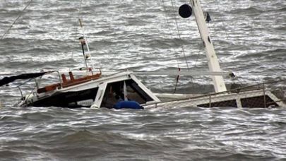 Çanakkale'de tekne battı: Bir kişi hayatını kaybetti