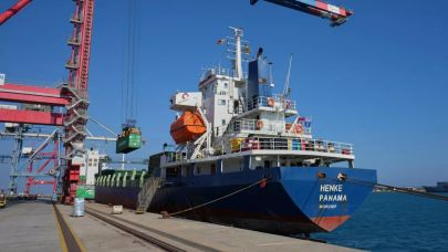 Gazze’ye Gıda Yardımı Taşıyan Gemi İsrail Limanında